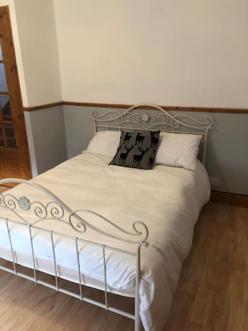 House In Drymen Village With Free Local Health Club Access Glasgow Eksteriør bilde