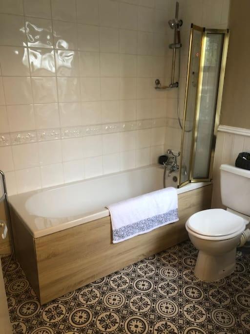House In Drymen Village With Free Local Health Club Access Glasgow Eksteriør bilde